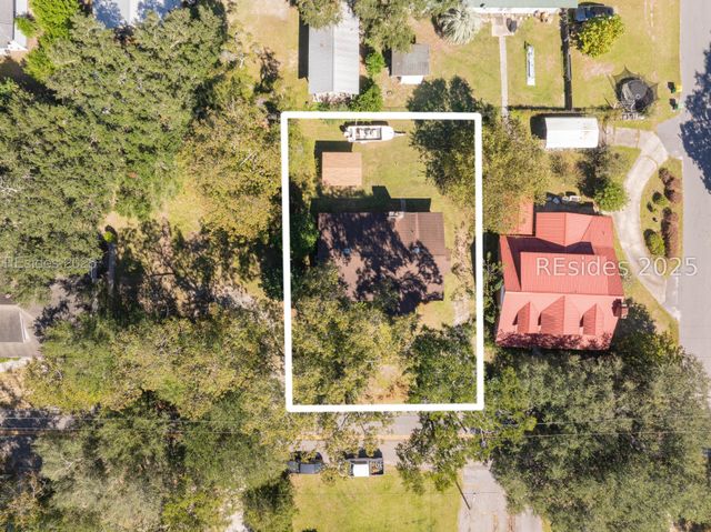 313 1st Ave, Ridgeland, SC 29936