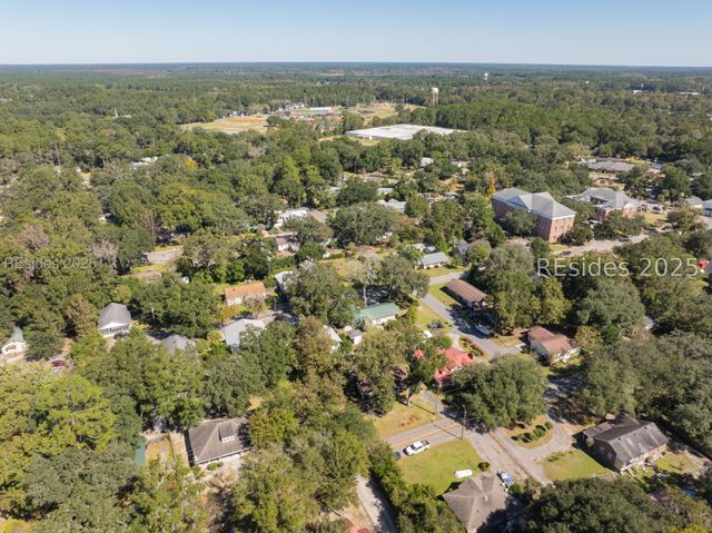 313 1st Ave, Ridgeland, SC 29936