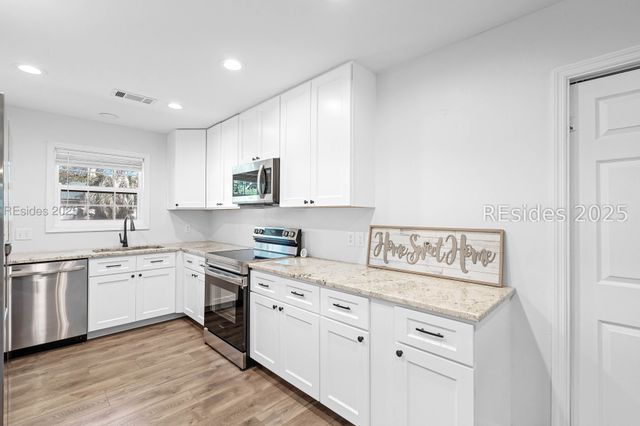 313 1st Ave, Ridgeland, SC 29936