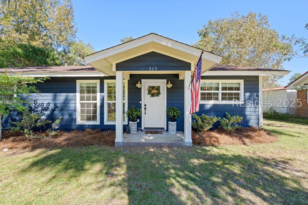 313 1st Ave, Ridgeland, SC 29936