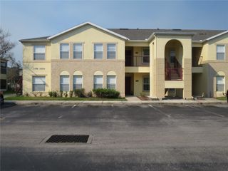 2806 CLUB CORTILE CIRCLE B, Kissimmee, FL 34746