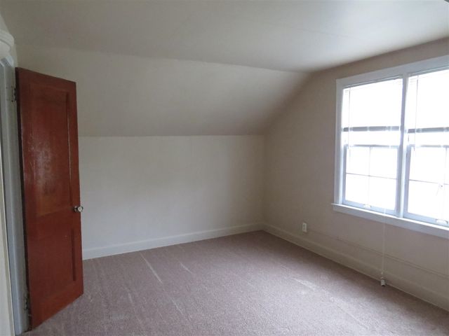 17538 Matthews Street, Riverview, MI 48193