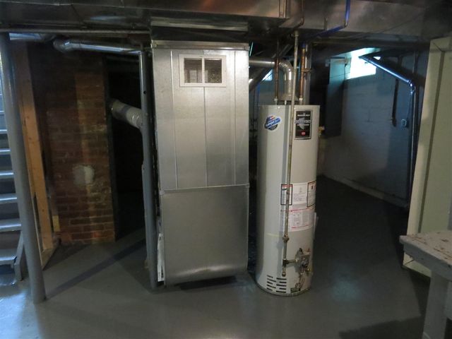 17538 Matthews Street, Riverview, MI 48193