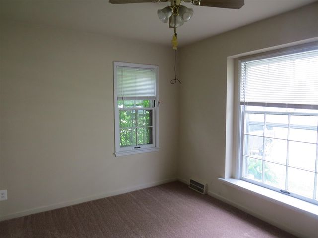 17538 Matthews Street, Riverview, MI 48193