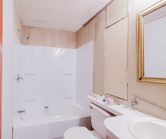 8718 Amber Lane, Alexander, AR 72002