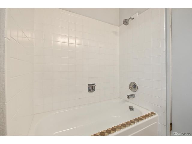 6800 E Tennessee Ave 333, Denver, CO 80224