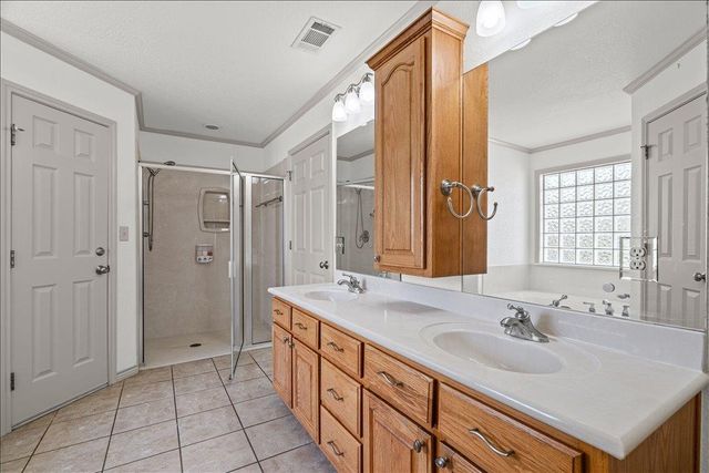 1703 Wofford DR, Burnet, TX 78611