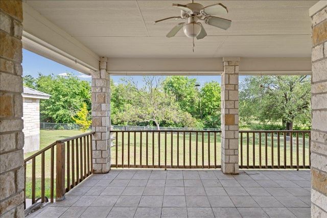 1703 Wofford DR, Burnet, TX 78611