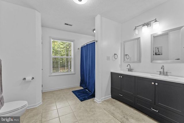 1515 DESERT RD, Reva, VA 22735