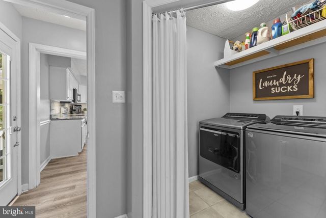 1515 DESERT RD, Reva, VA 22735