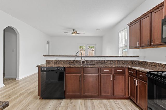 12059 Powderhorn Lane, Pinehurst, TX 77362