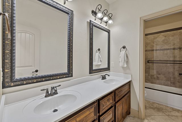 7405 Eagle Ridge Circle, Fort Worth, TX 76179