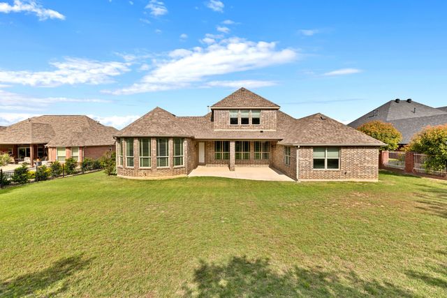 7405 Eagle Ridge Circle, Fort Worth, TX 76179