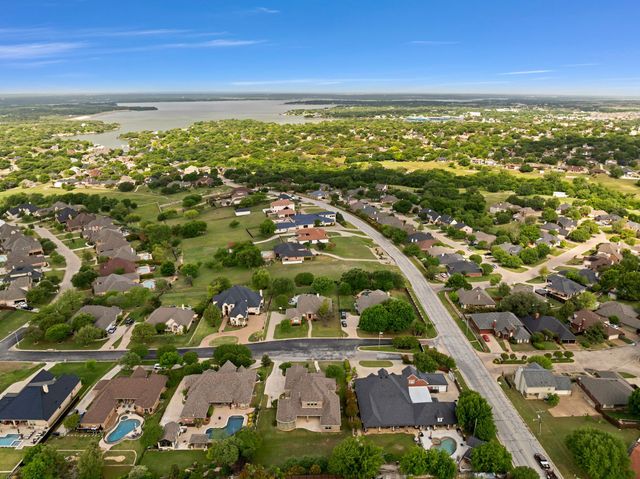 7405 Eagle Ridge Circle, Fort Worth, TX 76179