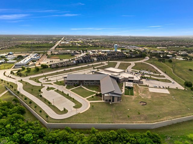 7405 Eagle Ridge Circle, Fort Worth, TX 76179
