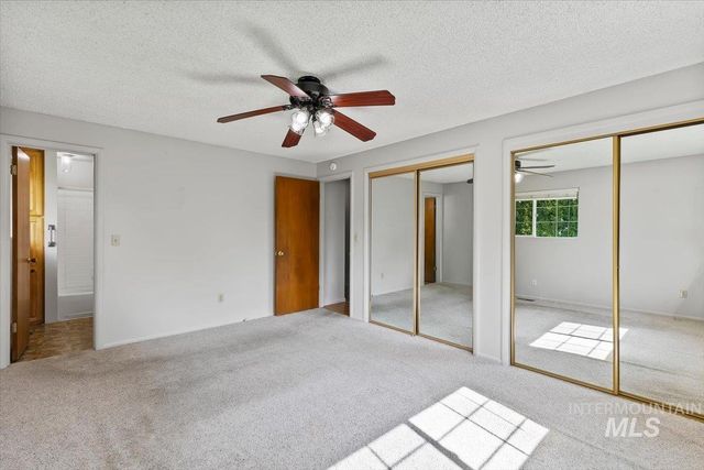 8515 W Valley View Drive, Boise, ID 83704