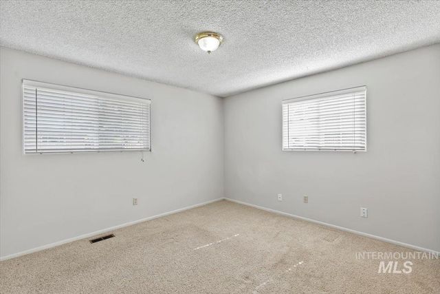 8515 W Valley View Drive, Boise, ID 83704