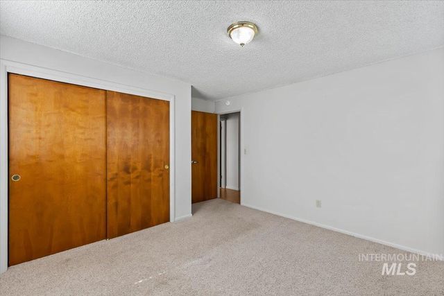 8515 W Valley View Drive, Boise, ID 83704