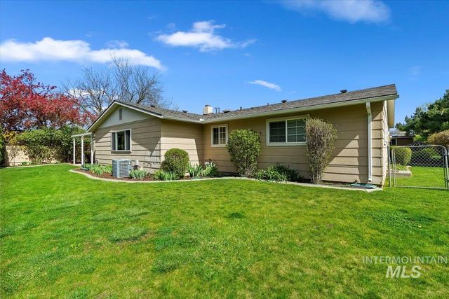 8515 W Valley View Drive, Boise, ID 83704