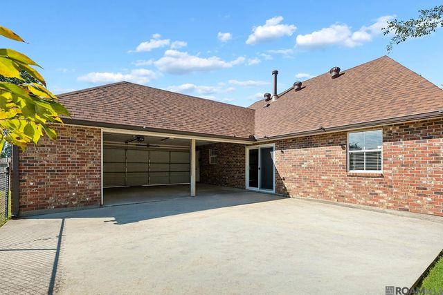 30582 E Trace, Walker, LA 70785