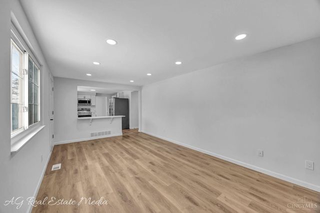 12167 Glencrest Court, Cincinnati, OH 45251