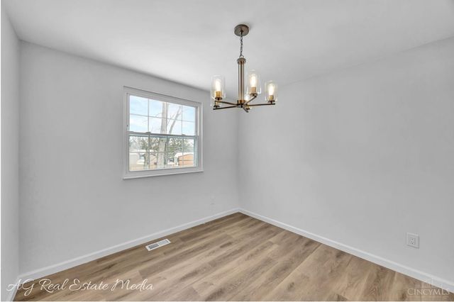 12167 Glencrest Court, Cincinnati, OH 45251