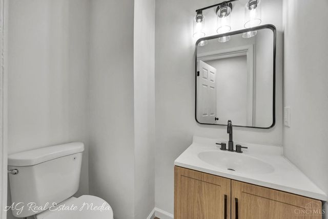 12167 Glencrest Court, Cincinnati, OH 45251