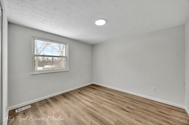 12167 Glencrest Court, Cincinnati, OH 45251