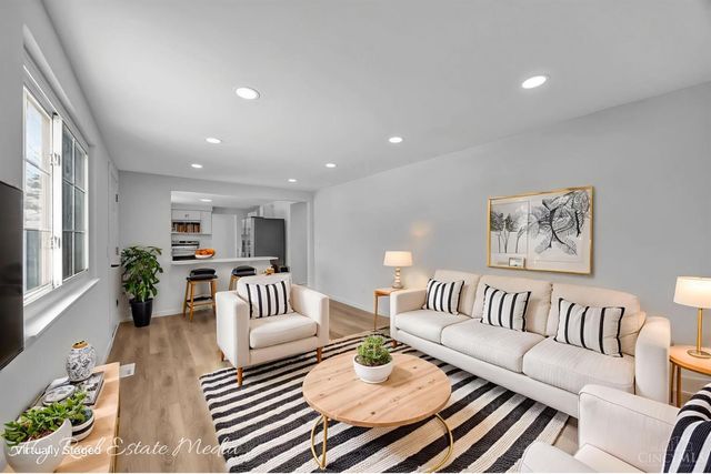 12167 Glencrest Court, Cincinnati, OH 45251