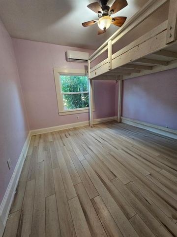 940 Vermont St, Gridley, CA 95948