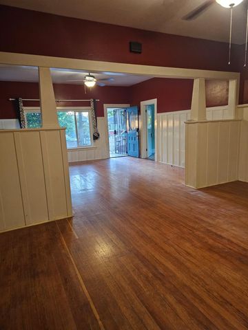 940 Vermont St, Gridley, CA 95948