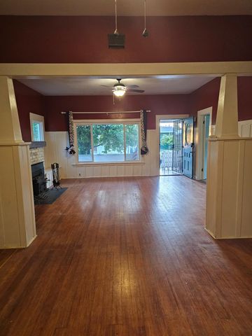 940 Vermont St, Gridley, CA 95948