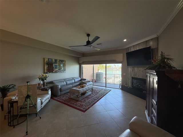 10067 GULF BOULEVARD, Treasure Island, FL 33706