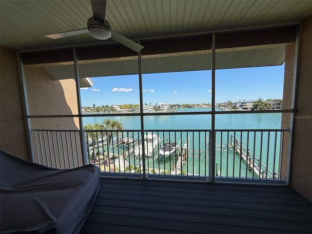 10067 GULF BOULEVARD, Treasure Island, FL 33706