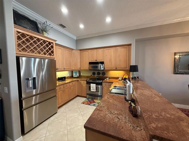 10067 GULF BOULEVARD, Treasure Island, FL 33706