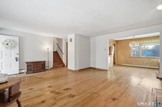 66 Bridgeview Place, Stratford, CT 06614