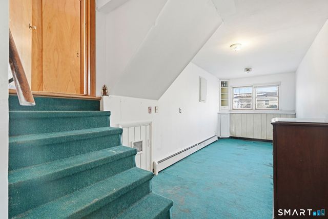 66 Bridgeview Place, Stratford, CT 06614