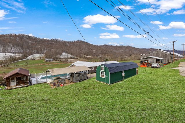 37 Westerfield Lane, Vanceburg, KY 41179