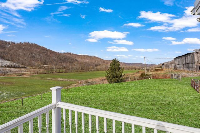 37 Westerfield Lane, Vanceburg, KY 41179