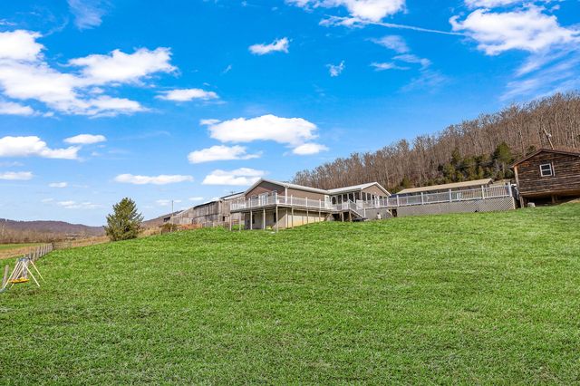 37 Westerfield Lane, Vanceburg, KY 41179