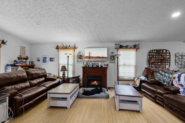 37 Westerfield Lane, Vanceburg, KY 41179