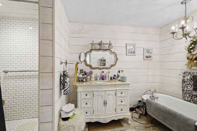 37 Westerfield Lane, Vanceburg, KY 41179