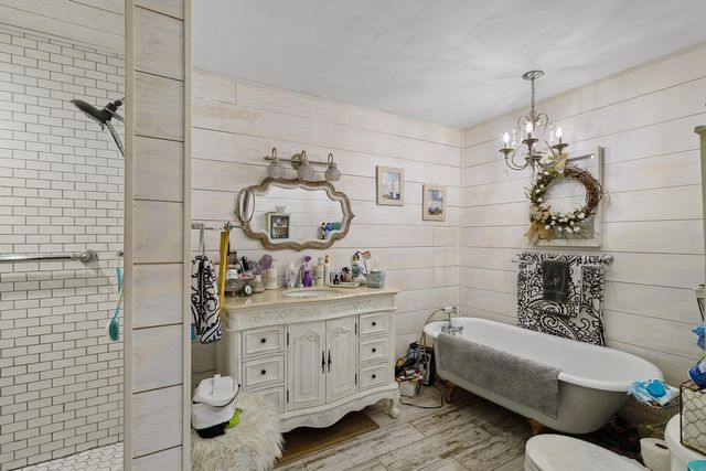 37 Westerfield Lane, Vanceburg, KY 41179