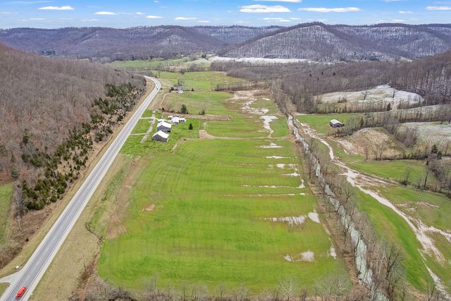 37 Westerfield Lane, Vanceburg, KY 41179