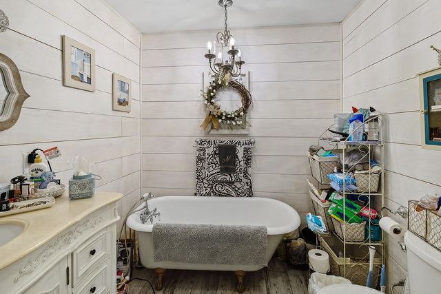 37 Westerfield Lane, Vanceburg, KY 41179