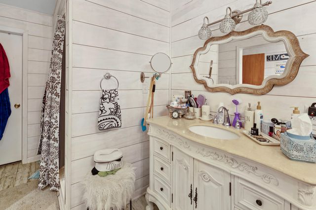 37 Westerfield Lane, Vanceburg, KY 41179