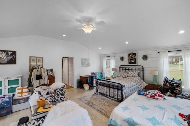 37 Westerfield Lane, Vanceburg, KY 41179