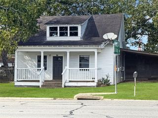 309 Summit Street, Schulenburg, TX 78956