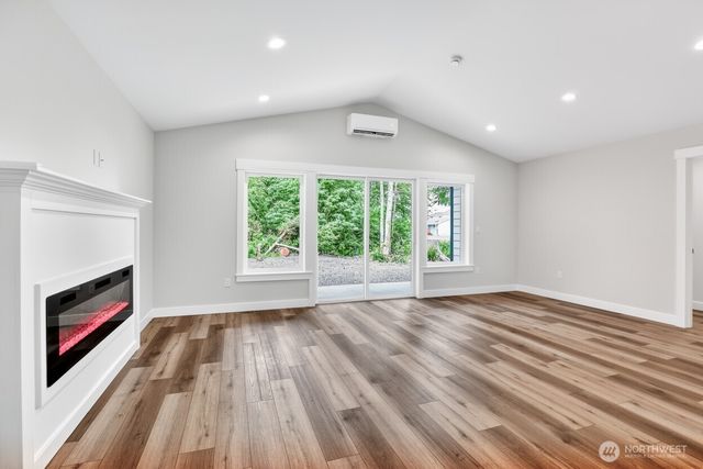 286 Seashore Street SW, Ocean Shores, WA 98569