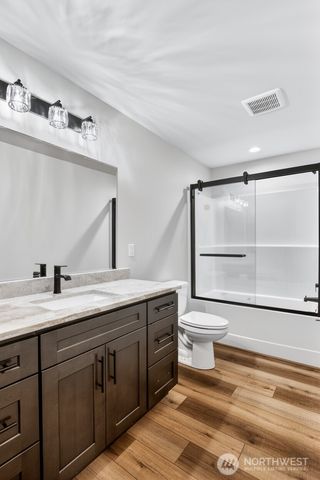 286 Seashore Street SW, Ocean Shores, WA 98569